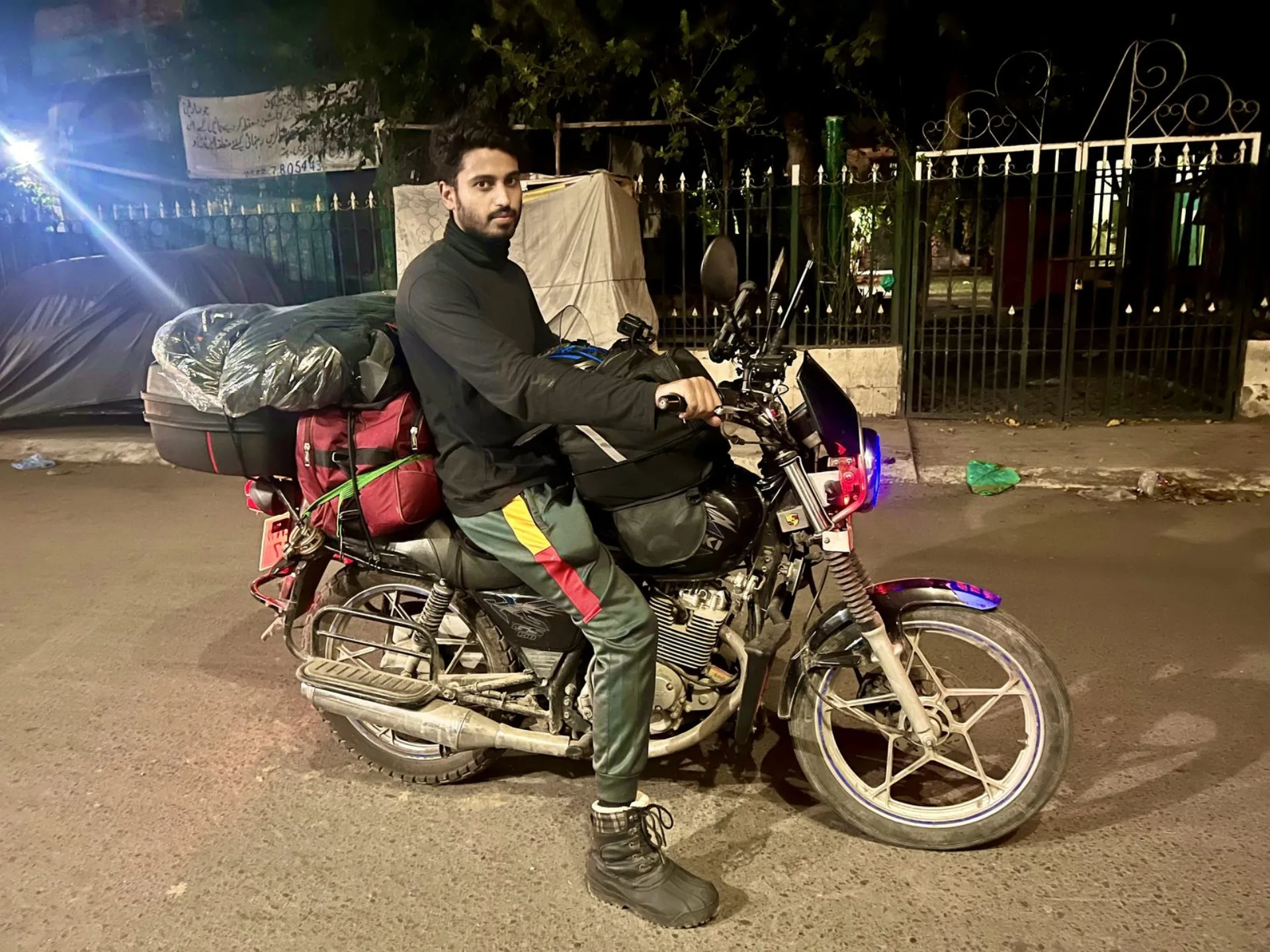 Kashmir Bike Tour, photo 2