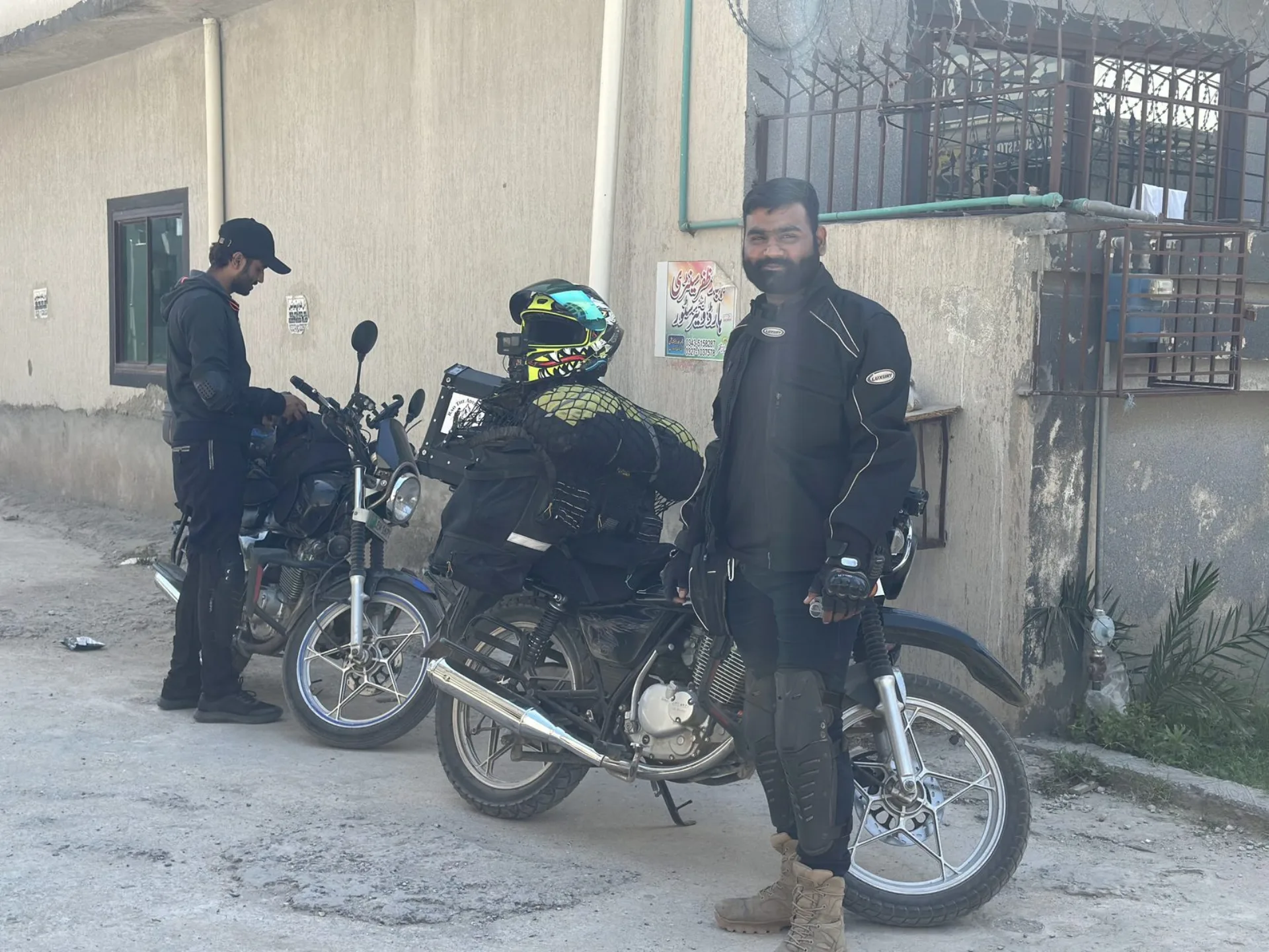 Panjpeer Rocks, photo 6